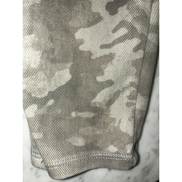 Spanx Womens Pants Small Gray Camo Stretch Skinny Jegging Slimming 19422 - Picture 4 of 9